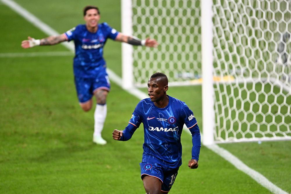 山西106-93广东 球员评价：4人满分，4人及格，1人低迷